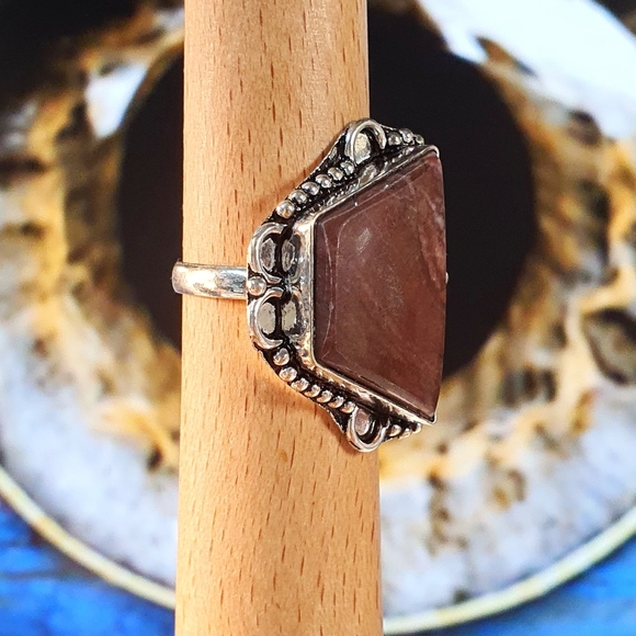 Reddish Brown Jasper Gemstone Sterling Silver Plated Ring Size 8 - Picture 4 of 11